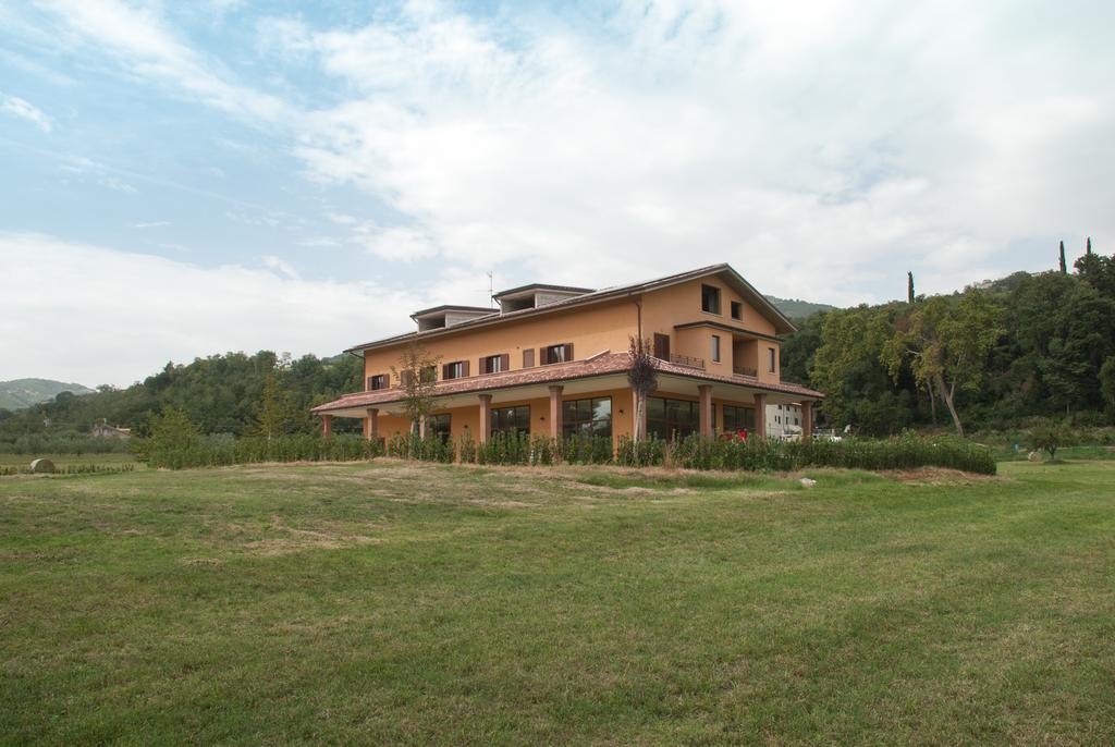 Maison d'hôtes Casa Dèlfico Ristoro in famiglia à Teramo Extérieur photo